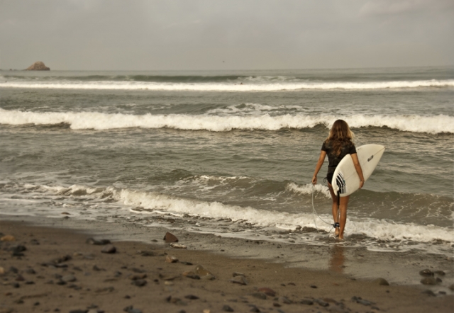 Vamos a surfear